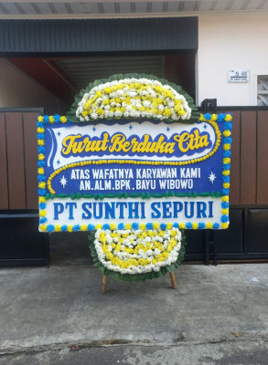 Papan Bunga Duka di Pabedilan